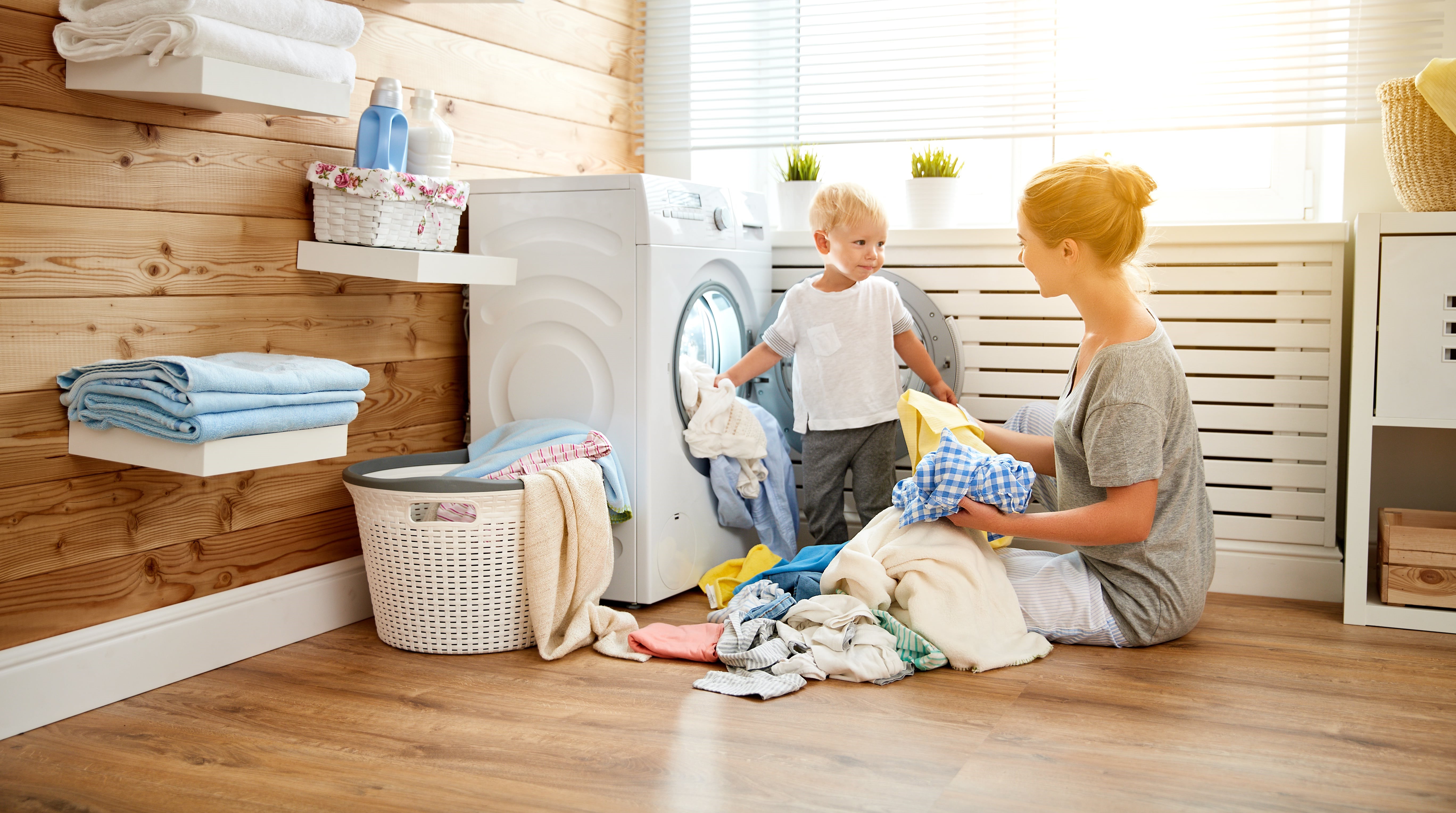 3 Reasons to Provide Laundry Services as an Amenity for Your Tenants
